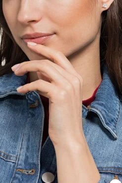 Γυναικεία Swarovski - Σκουλαρίκια Attract ασημί -Swarovski Κατάστημα unnamed file 1209