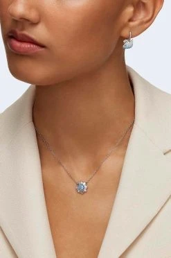 Γυναικεία Σκουλαρίκια Swarovski Iconic Swan ασημί -Swarovski Κατάστημα unnamed file 1251