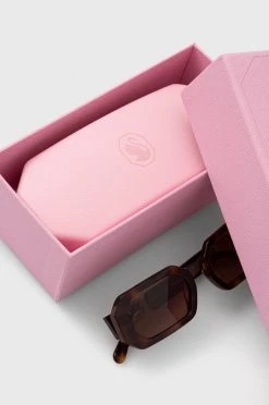 Γυναικεία Γυαλιά ηλίου Swarovski χρώμα: καφέ 7 Γυναικεία Γυαλιά ηλίου Swarovski χρώμα: καφέ -Swarovski Κατάστημα unnamed file 1737